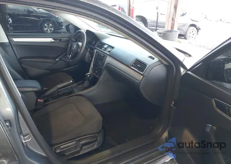 2018 Volkswagen Passat 2.0T R-Line/2.0T S from USA, damaged, VIN 1VWAA7A32JC023361